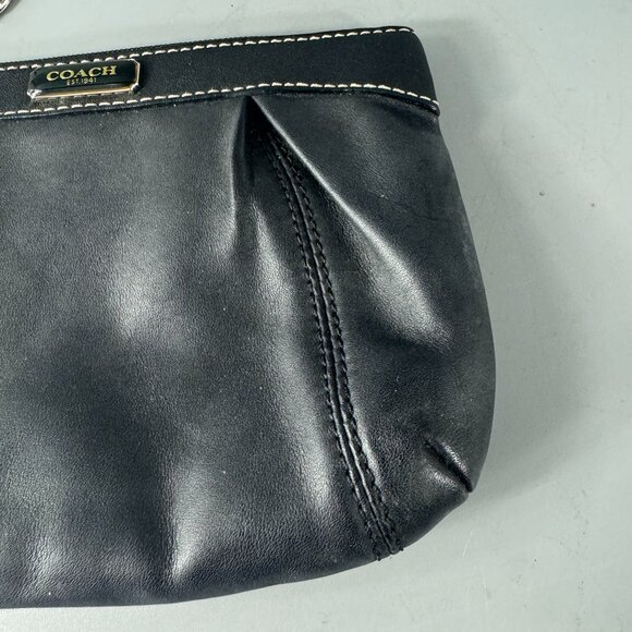 Coach Black Leather Large Wristlet - Picture 3 of 12
